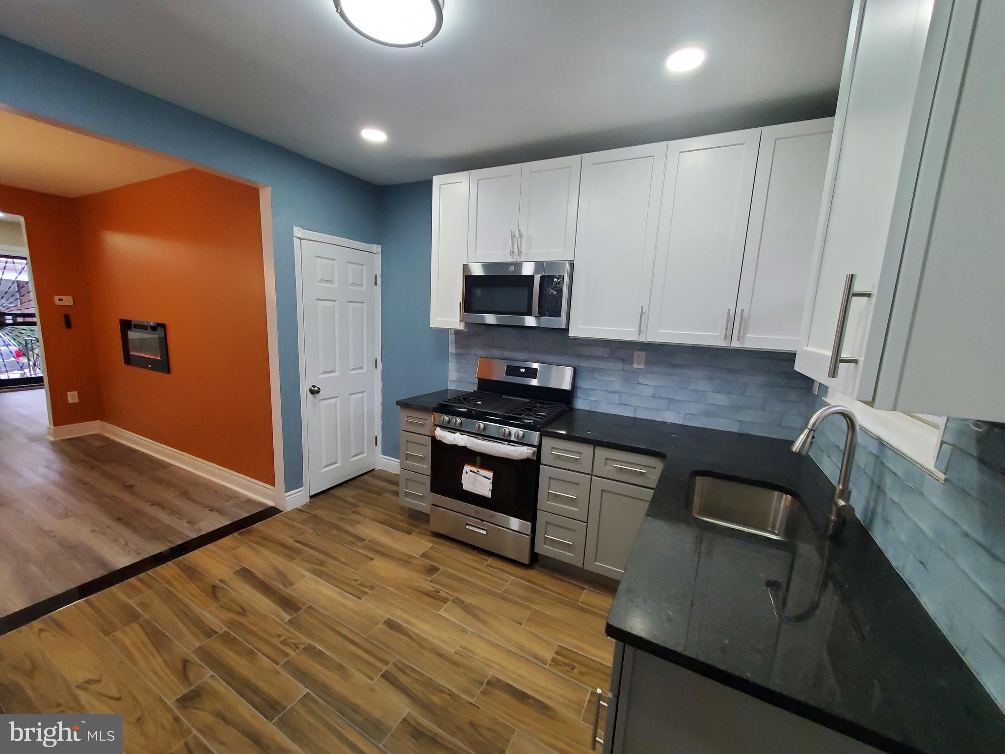 245 Widener Street Philadelphia, PA 19120 - Photo 21 of 44 Kitchen pic#4