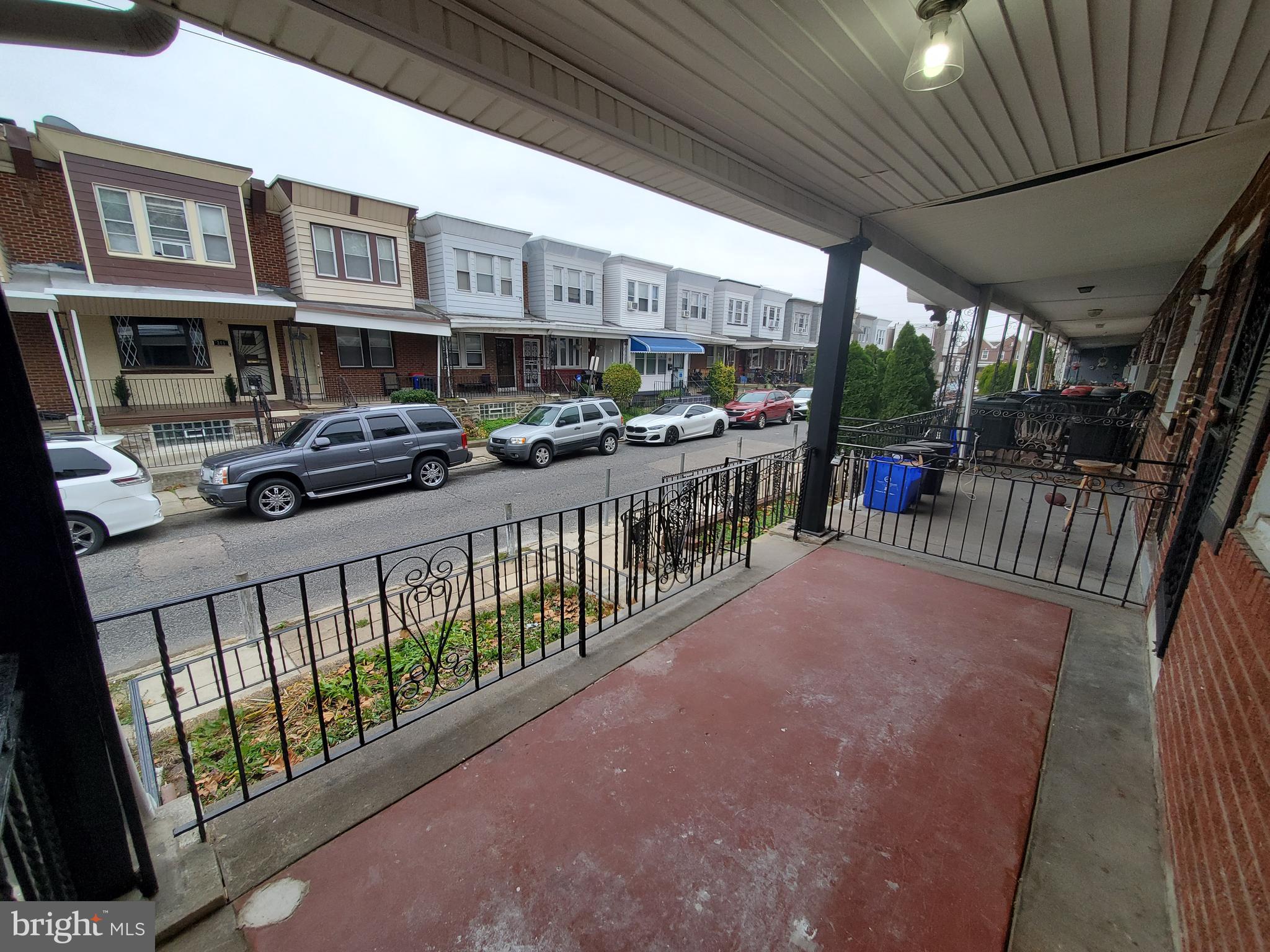 245 Widener Street Philadelphia, PA 19120 - Photo 7 of 44 Front porch pic#1