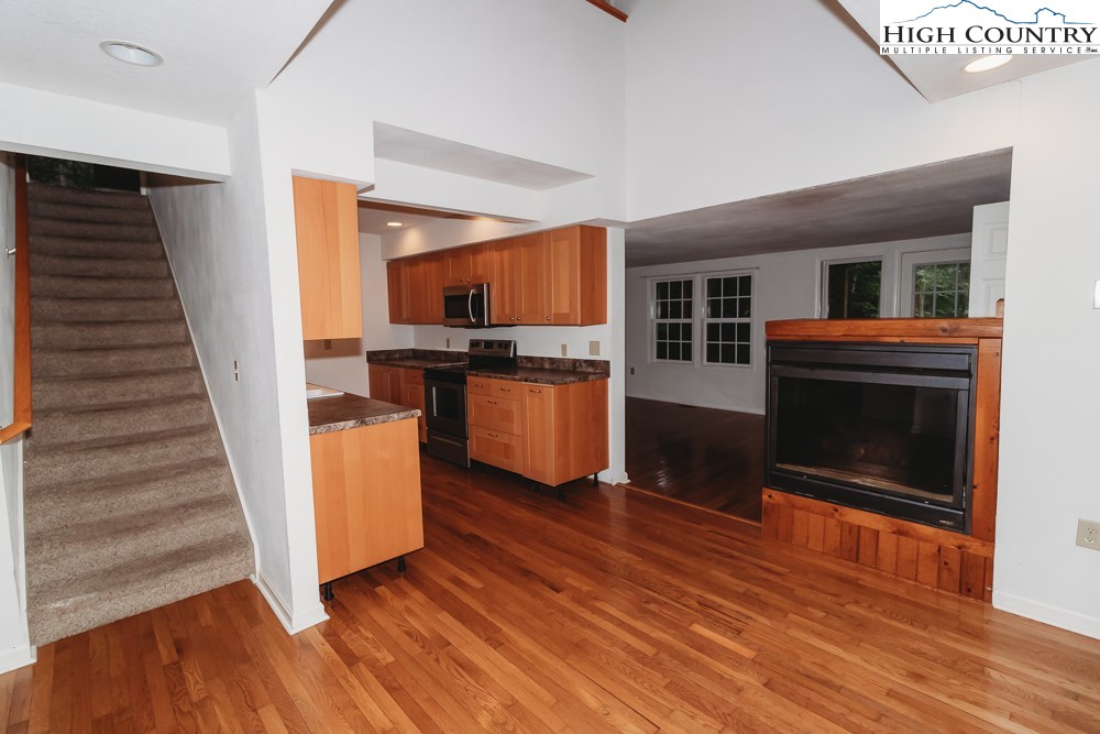 530 Lower Rush Branch Road Sugar Grove, NC 28679 - Photo 6 of 34 Gallery Image 6