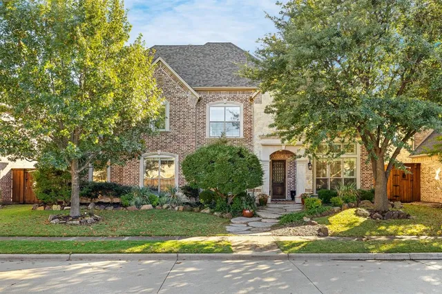 $828,500 | 2329 Langdon Drive, Frisco, TX 75033