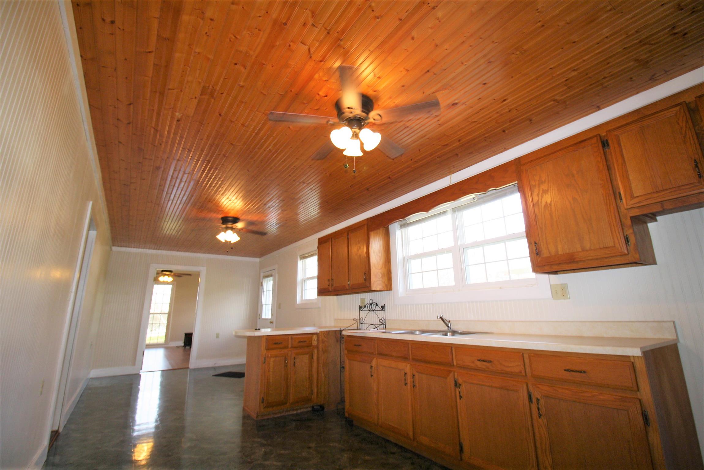 329 Main Street Prospect, TN 38477 - Photo 16 of 25 Gallery Image 16