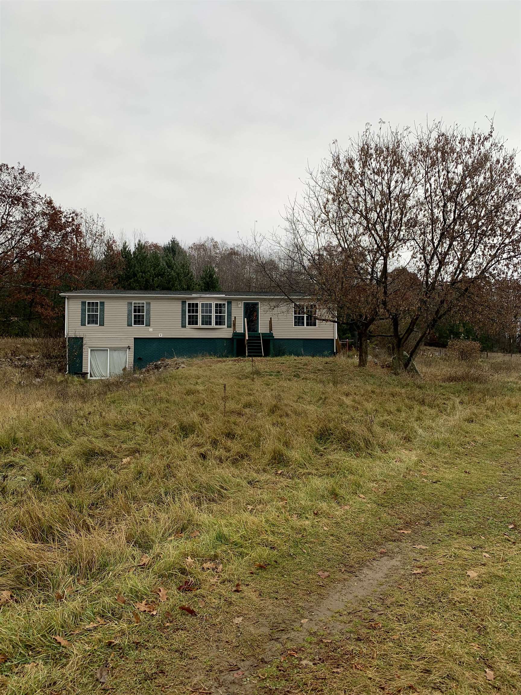 4268 Cassidy Road Gladwin, MI 48624 - Photo 27 of 37