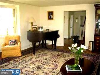 513 Scott Road Gladwyne, PA 19035 - Photo 2 of 6 Living Room