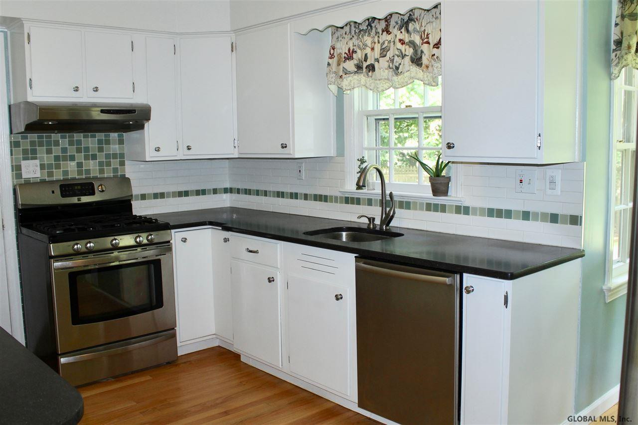 8 Westover Road New Scotland, NY 12159 - Photo 5 of 33 Photo 5