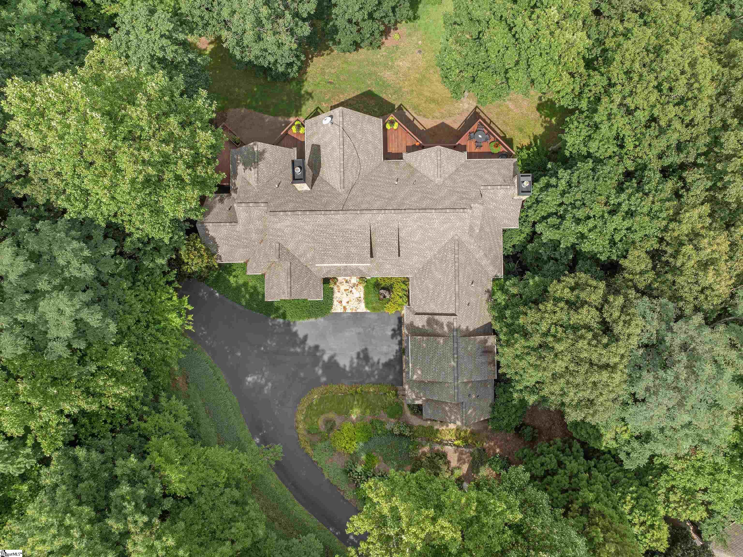 8 Goshawk Drive Landrum, SC 29356 - Photo 36 of 39 Gallery Image 36