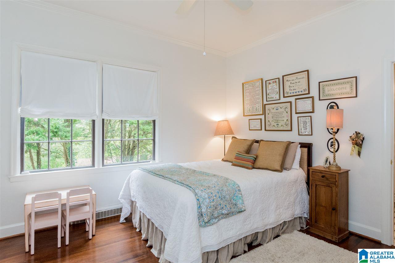 1511 Ridge Road Birmingham, AL 35209 - Photo 26 of 43