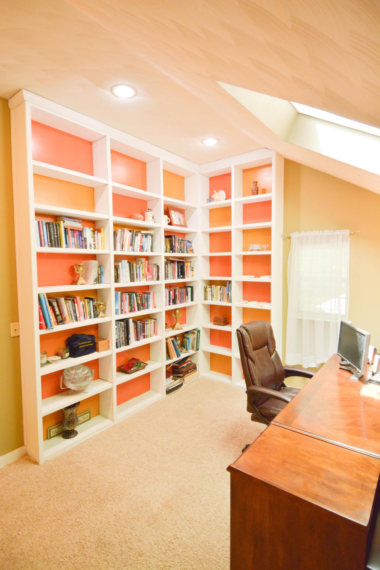 1232 Mulford Road Grandview Heights, OH 43212 - Photo 24 of 33 Master Office