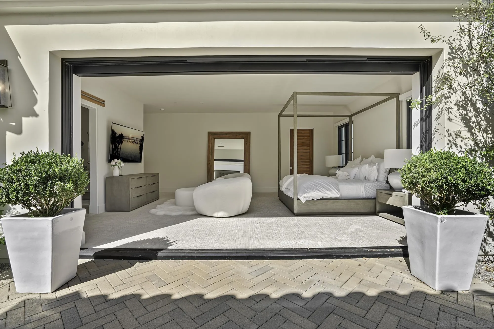 5516 La Crescenta Road Rancho Santa Fe, CA 92067 - Photo 24 of 49