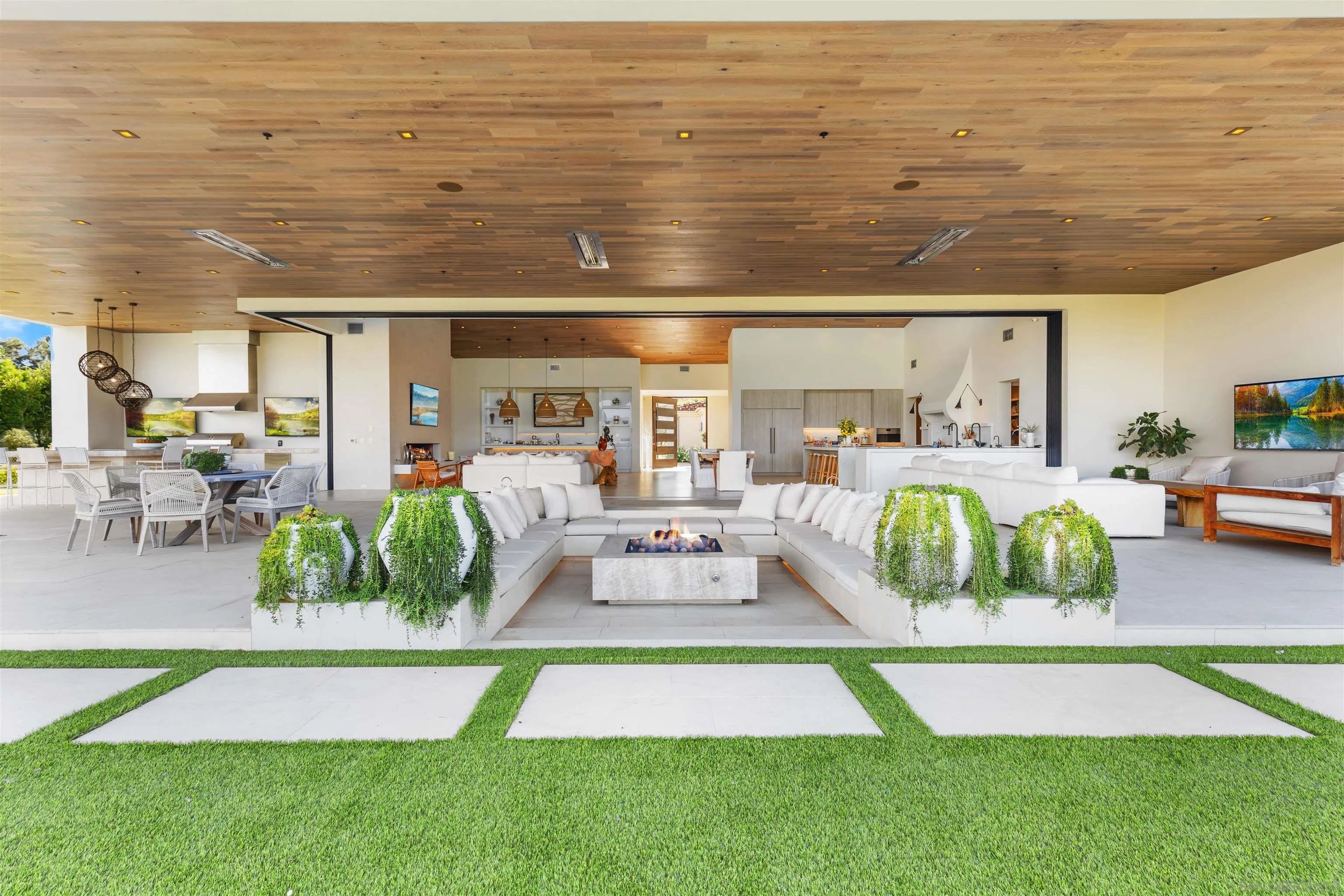 5516 La Crescenta Road Rancho Santa Fe, CA 92067 - Photo 6 of 49