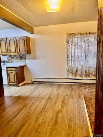 $218,900 | 637 9th Street, Evanston, WY 82930