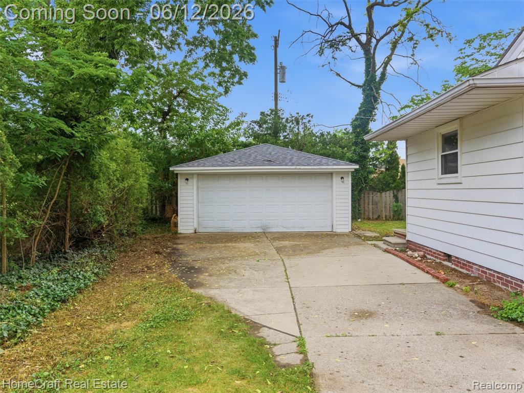 1775 North Gulley Road Dearborn Heights, MI 48127 - Photo 31 of 45