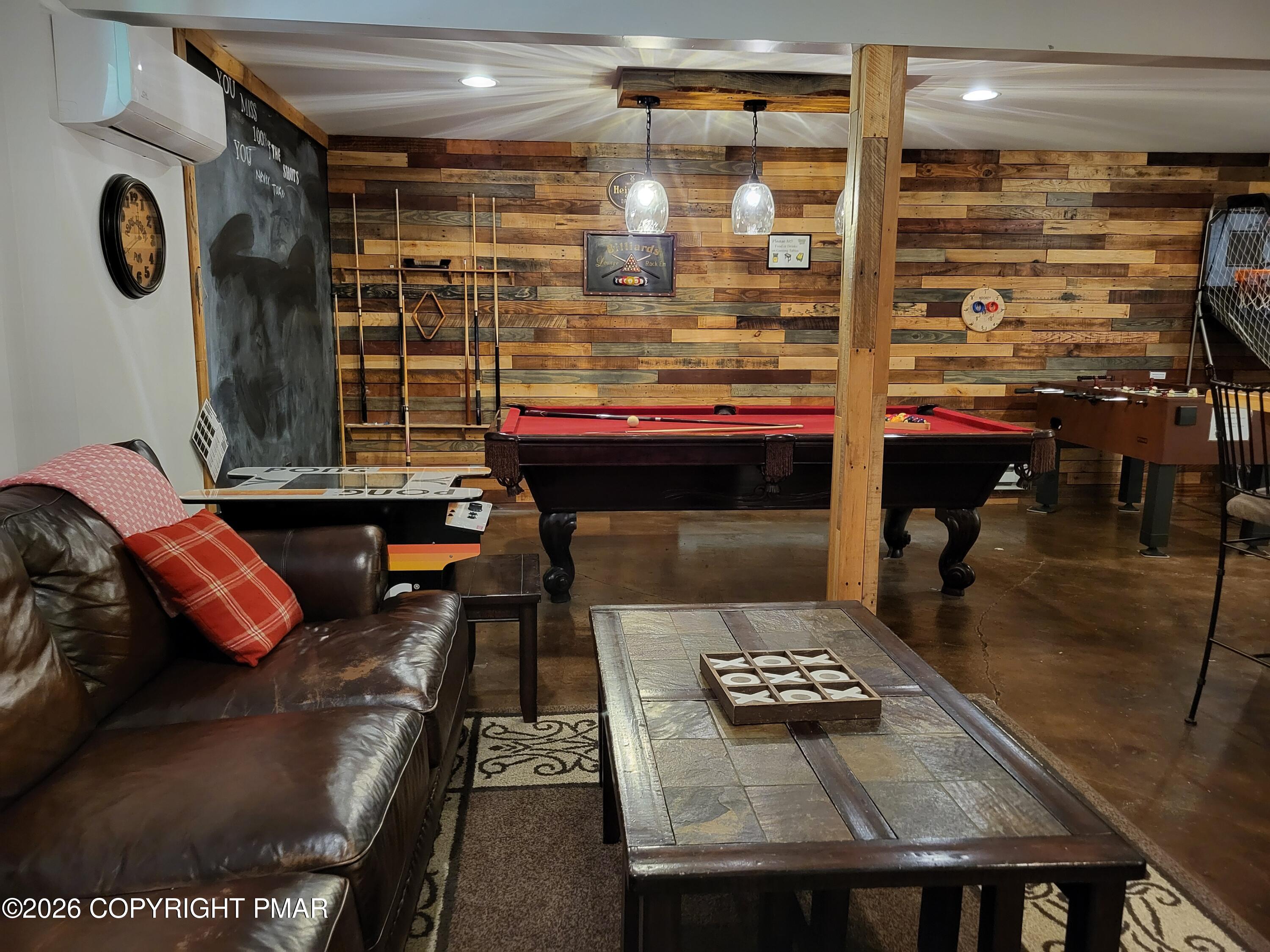 121 Park Court Bushkill, PA 18324 - Photo 32 of 76 1000093331 (1)
