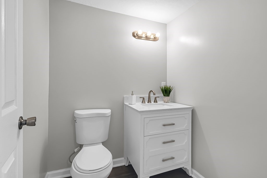 164 Leyfred Terrace Springfield, MA 01108 - Photo 11 of 32 Gallery Image 11