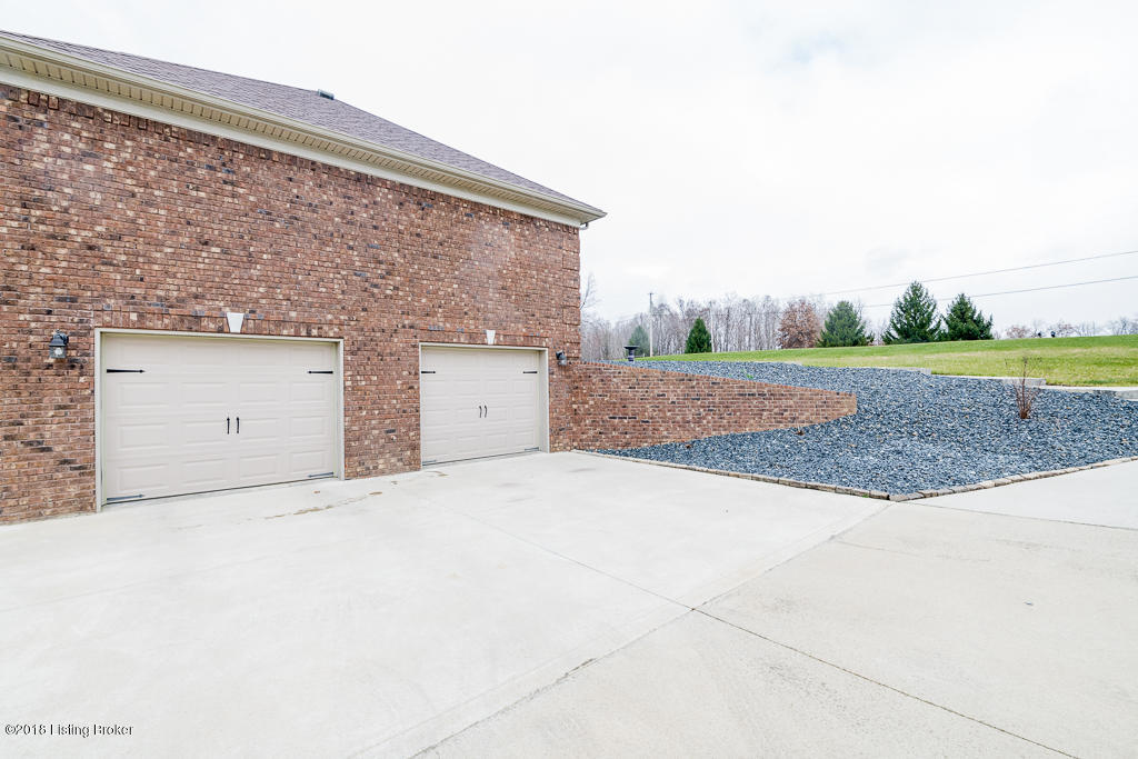 301 Lenore Road Coxs Creek, KY 40013 - Photo 3 of 38 DSC_3945