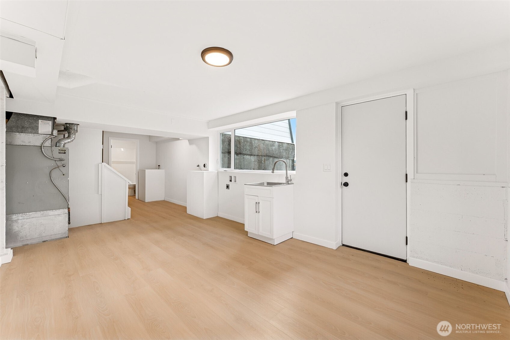 2013 East 16th Street Bremerton, WA 98310 - Photo 18 of 31 Gallery Image 18