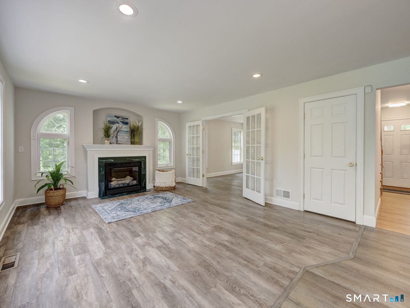 1556 Storrs Road Mansfield, CT 06268 - Photo 7 of 39