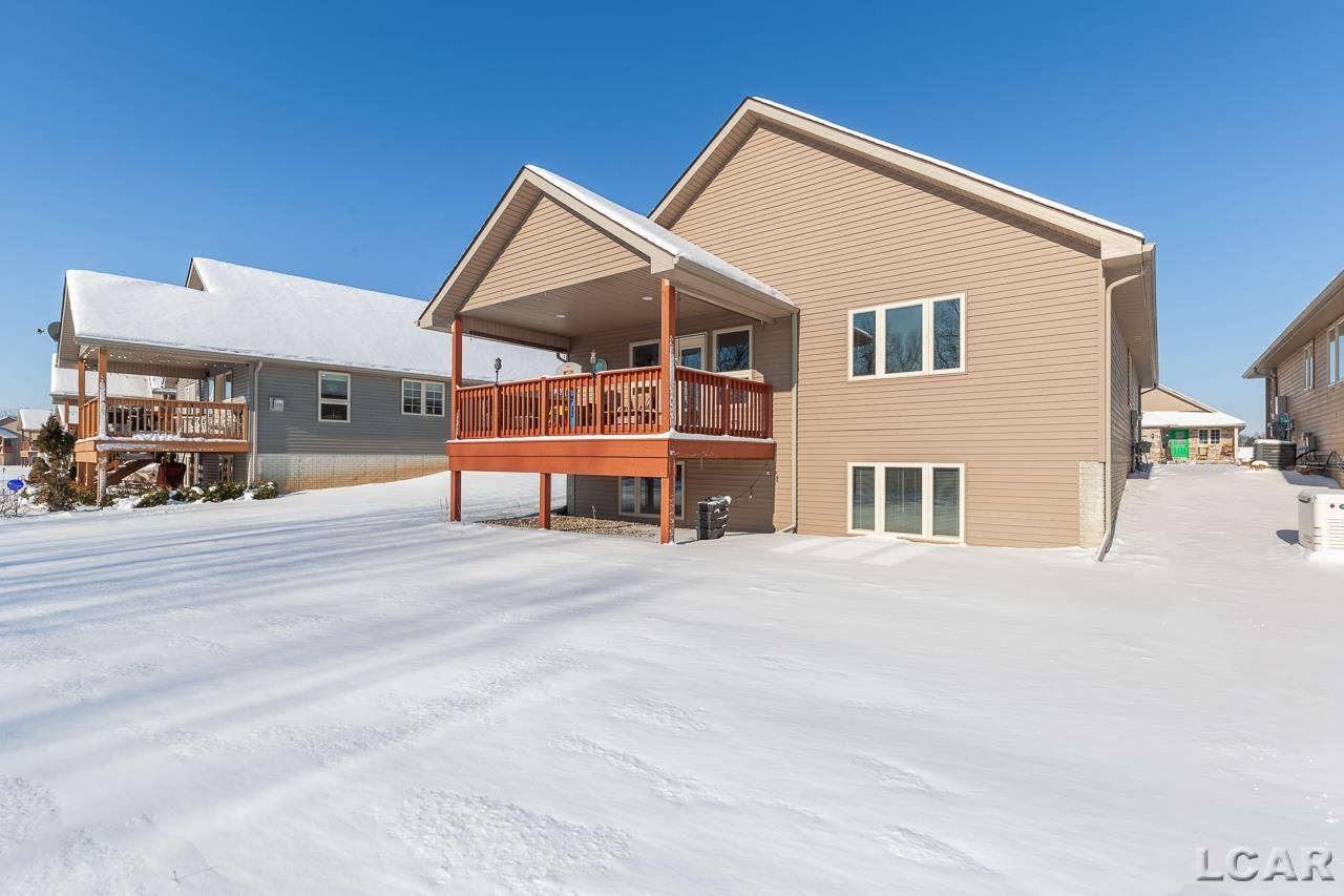 1024 Ridgeview Drive Tecumseh, MI 49286 - Photo 2 of 29 50131512-611ce8d8-6263-4826-9a2f-24698a97023c.JPG