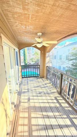 $320,000 | 1101 # 44 E Morehead Street, Charlotte, NC 28204