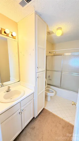 $320,000 | 1101 # 44 E Morehead Street, Charlotte, NC 28204