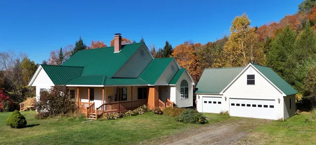 $475,000 | 65 Ledgewood Drive, St. Johnsbury, VT 05819