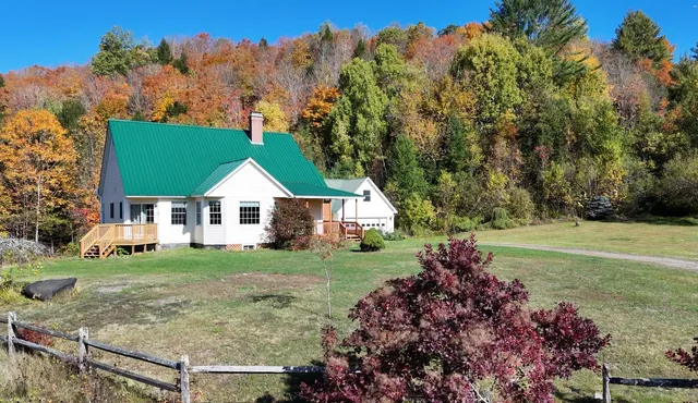 $475,000 | 65 Ledgewood Drive, St. Johnsbury, VT 05819