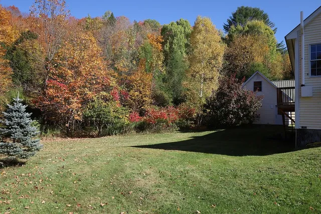 $475,000 | 65 Ledgewood Drive, St. Johnsbury, VT 05819