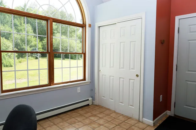 $475,000 | 65 Ledgewood Drive, St. Johnsbury, VT 05819