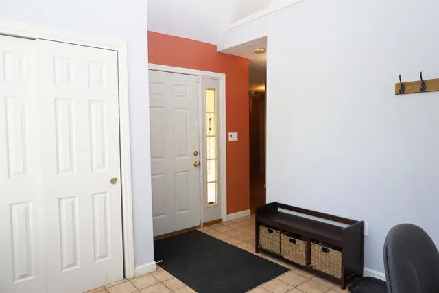 $475,000 | 65 Ledgewood Drive, St. Johnsbury, VT 05819