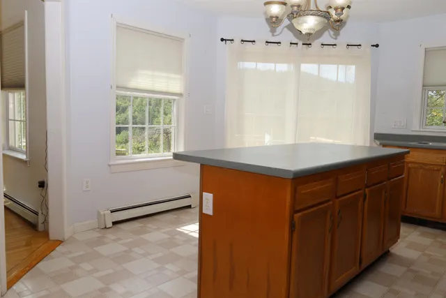 $475,000 | 65 Ledgewood Drive, St. Johnsbury, VT 05819