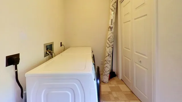 $475,000 | 65 Ledgewood Drive, St. Johnsbury, VT 05819