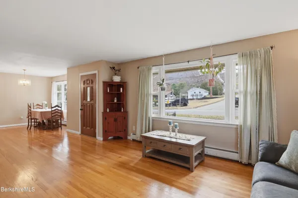 $324,900 | 106 Ingalls Road, Cheshire, MA 01225