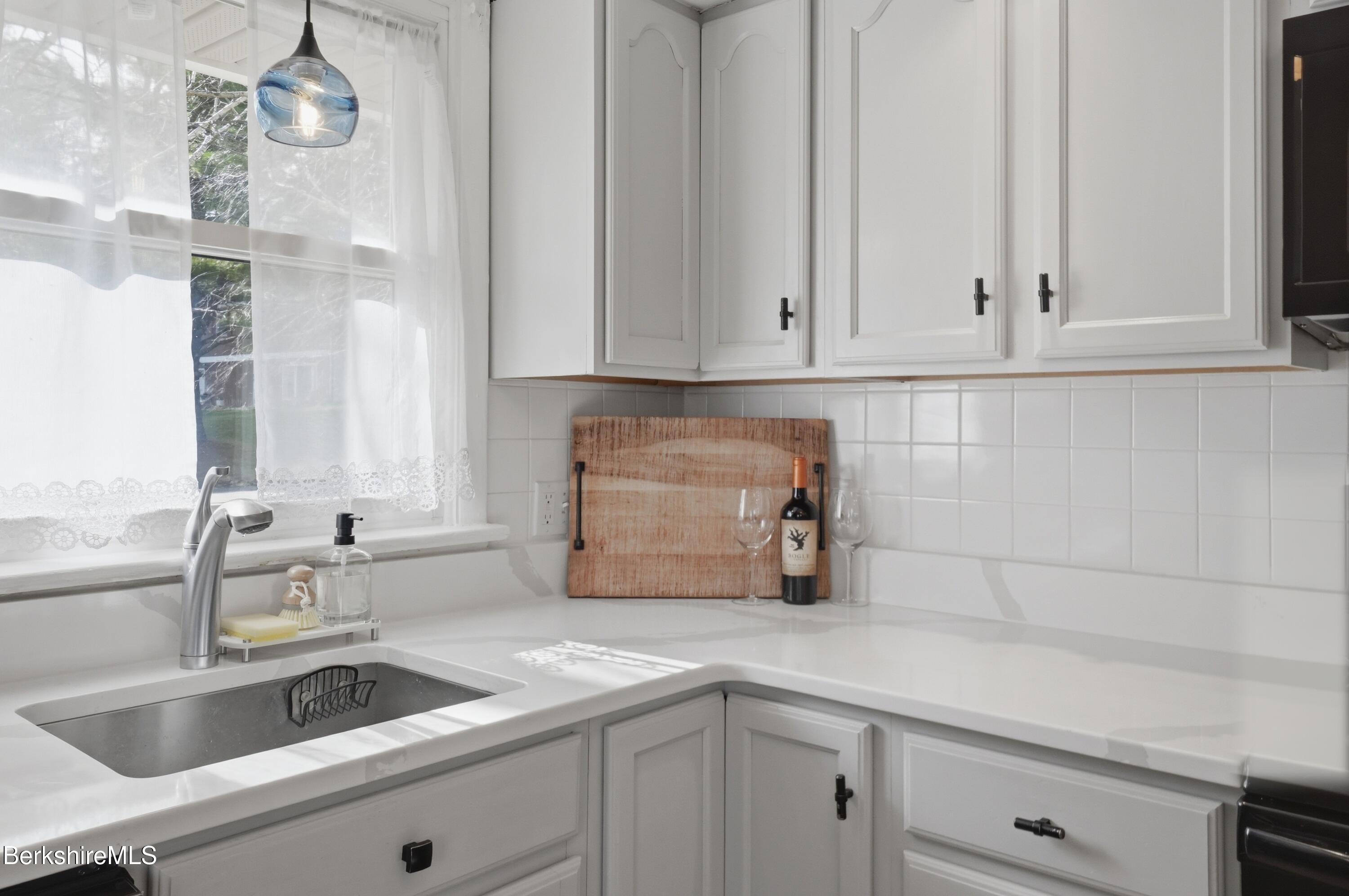 106 Ingalls Road Cheshire, MA 01225 - Photo 21 of 68 Kitchen