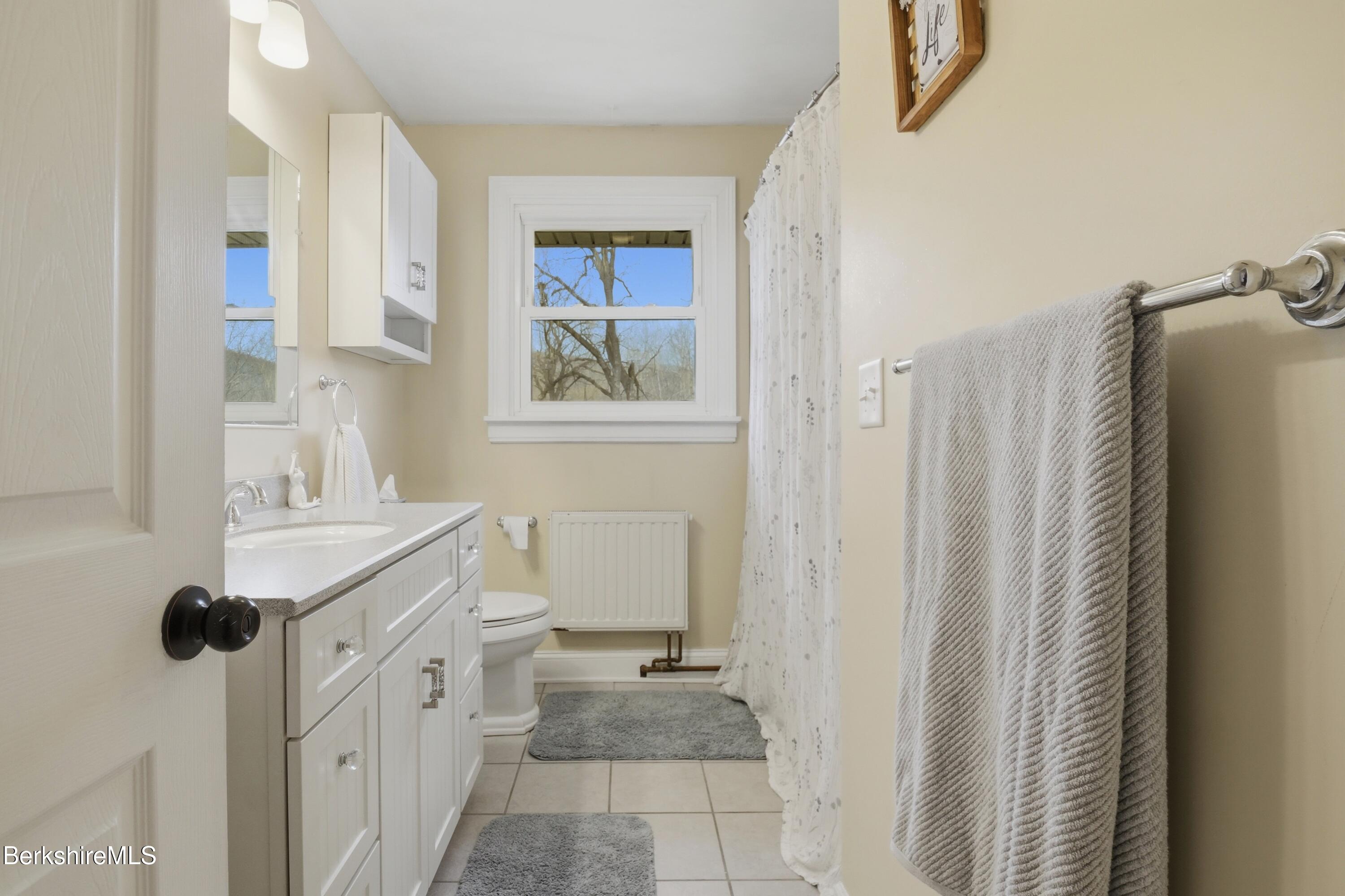 106 Ingalls Road Cheshire, MA 01225 - Photo 23 of 68 Full Bath