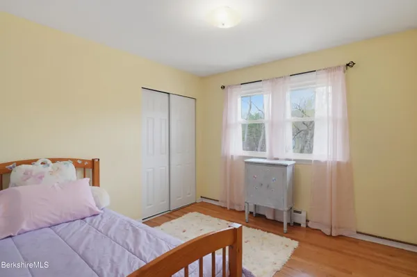 $324,900 | 106 Ingalls Road, Cheshire, MA 01225