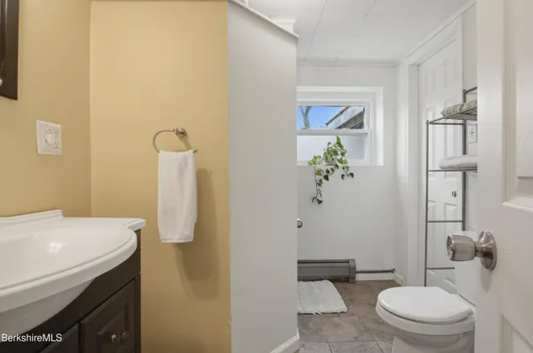 $324,900 | 106 Ingalls Road, Cheshire, MA 01225