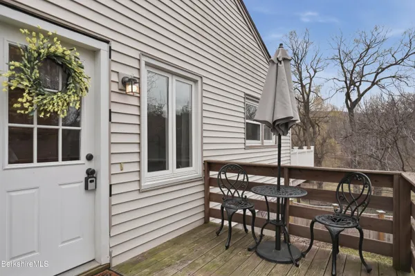 $324,900 | 106 Ingalls Road, Cheshire, MA 01225