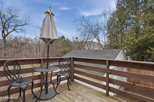 $324,900 | 106 Ingalls Road, Cheshire, MA 01225