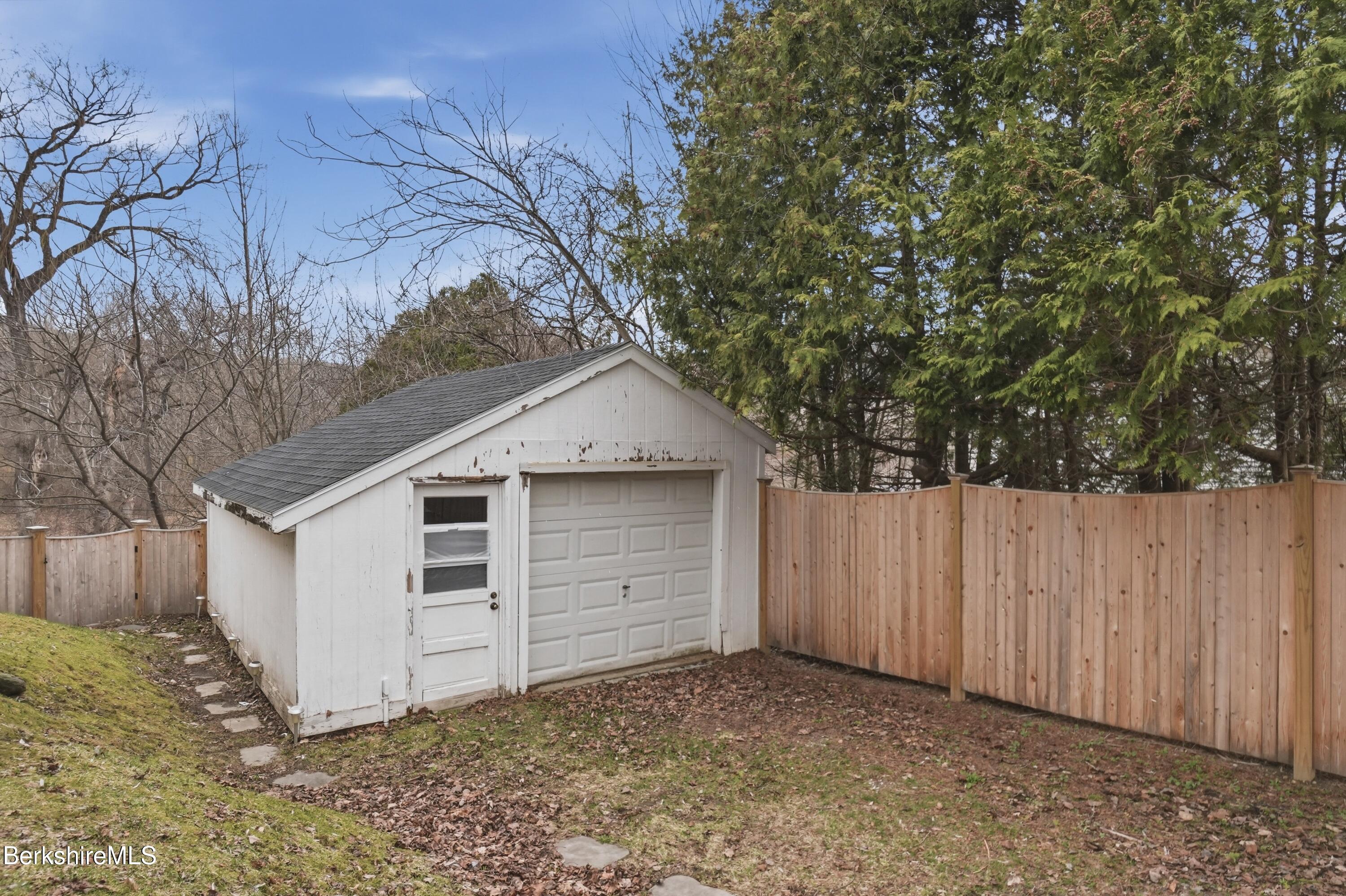 106 Ingalls Road Cheshire, MA 01225 - Photo 61 of 68 1 Car Garage