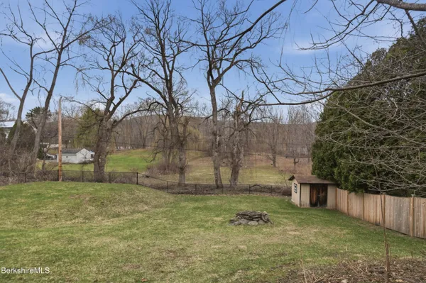 $324,900 | 106 Ingalls Road, Cheshire, MA 01225