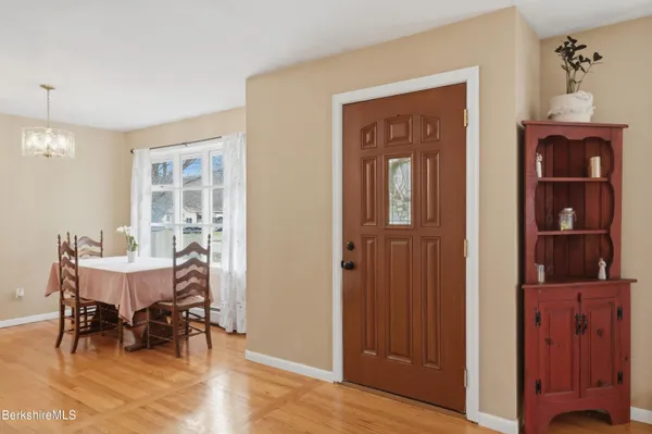 $324,900 | 106 Ingalls Road, Cheshire, MA 01225