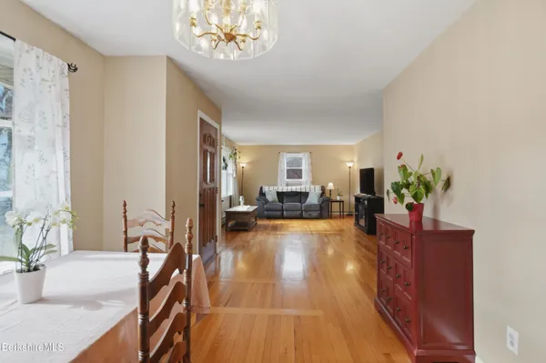 $324,900 | 106 Ingalls Road, Cheshire, MA 01225