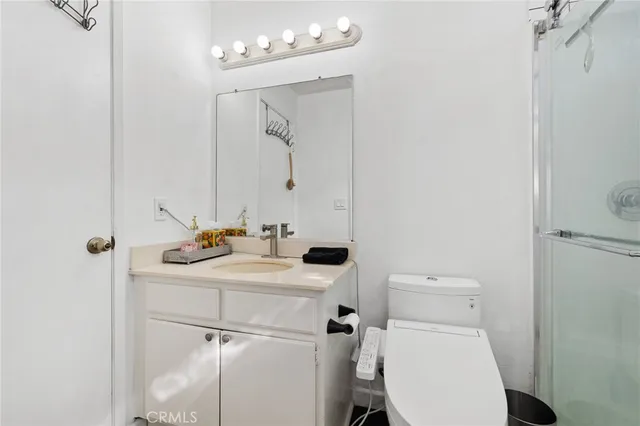 $499,000 | 6508 Twin Cir Lane, Unit 1, Simi Valley, CA 93063