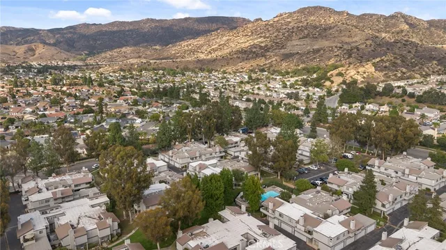 $499,000 | 6508 Twin Cir Lane, Unit 1, Simi Valley, CA 93063