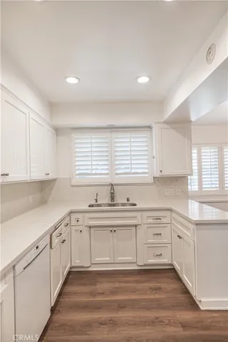 $12,000 | 784 Lockearn Street, Brentwood, CA 90049