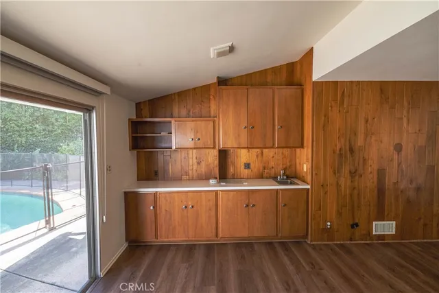 $12,000 | 784 Lockearn Street, Brentwood, CA 90049