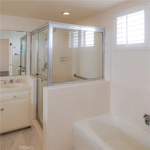 $12,000 | 784 Lockearn Street, Brentwood, CA 90049