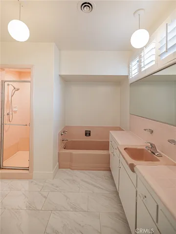 $12,000 | 784 Lockearn Street, Brentwood, CA 90049