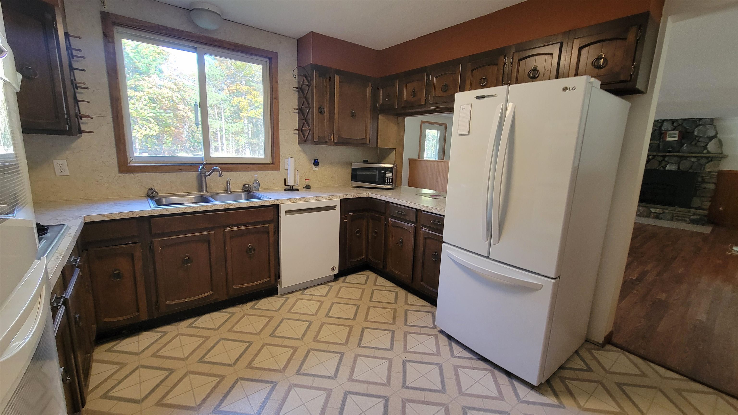 2152 Bissonette Road Oscoda, MI 48750 - Photo 17 of 41