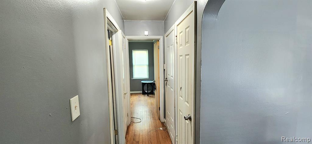 11366 Evergreen Road Detroit, MI 48228 - Photo 20 of 42