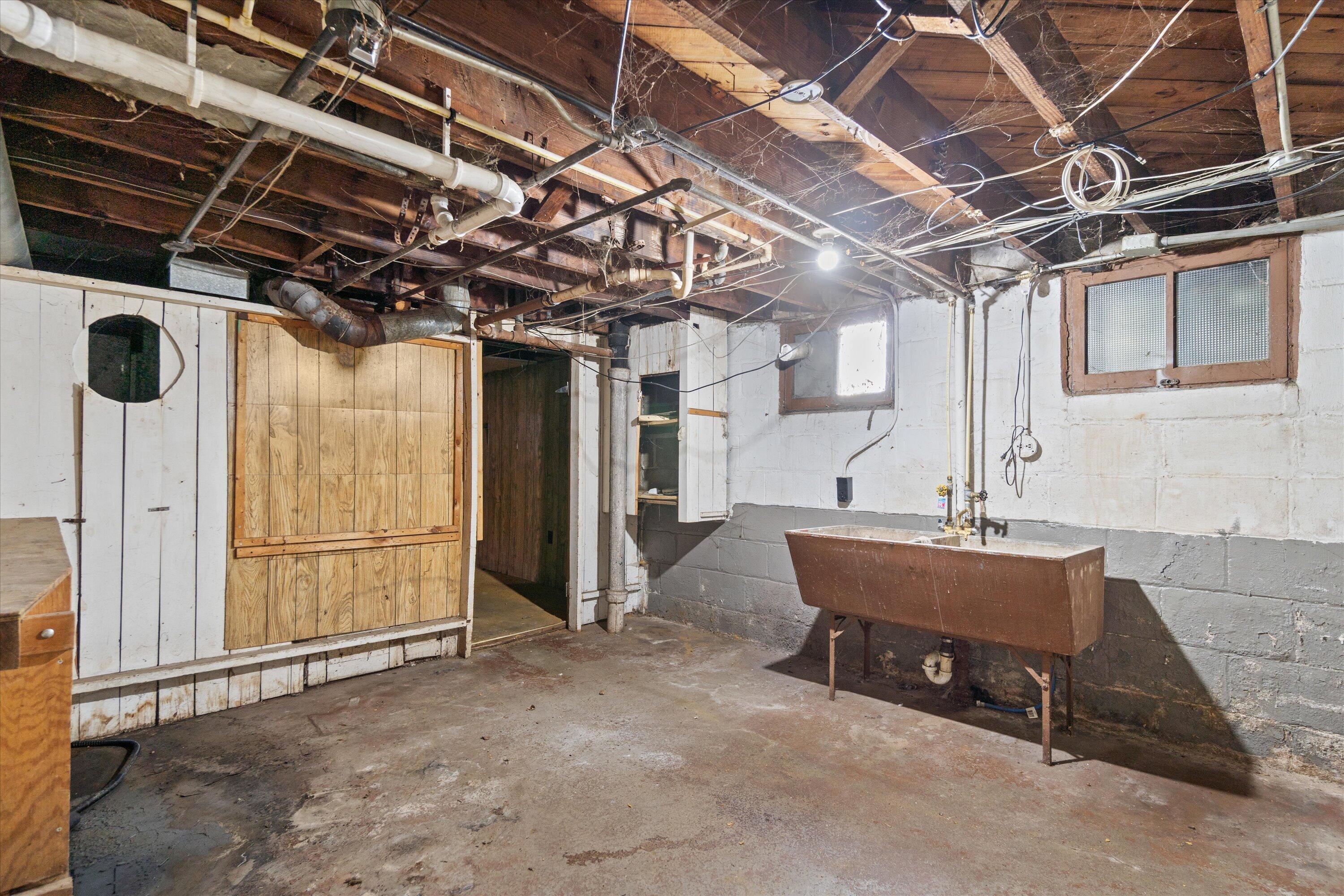 2808 North 57th Street, Unit 2810 Milwaukee, WI 53210 - Photo 21 of 21 20-DSC00609
